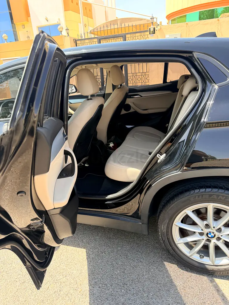 BMW X2 sDrive20i 2021 - GCC Specs - No Accidents - Perfect Inside  Outside - Image 13