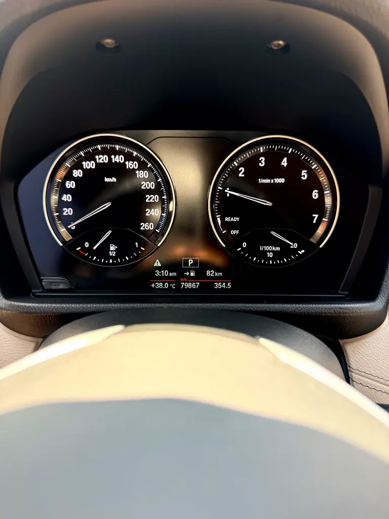 BMW X2 sDrive20i 2021 - GCC Specs - No Accidents - Perfect Inside  Outside - Image 9