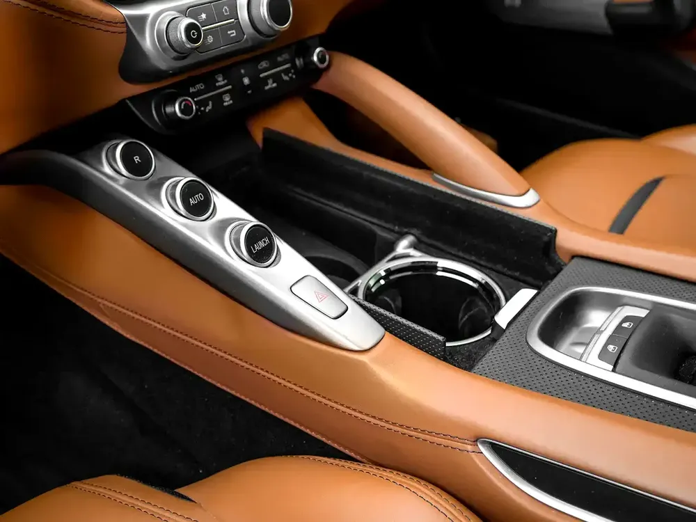 2019 | Ferrari | GTC4Lusso | GCC Spec | With Service Contract - Image 13