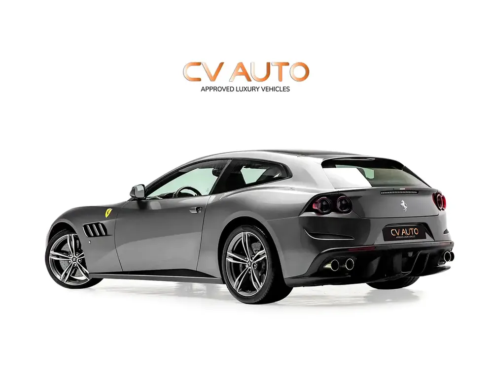 2019 | Ferrari | GTC4Lusso | GCC Spec | With Service Contract - Image 4