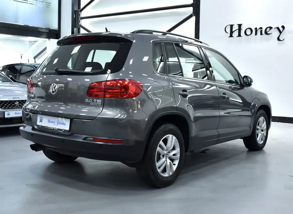 BIG TIME OFFER FOR 3 DAYS! CASH ONLY! Volkswagen Tiguan ( 2016 Model ) GCC Specs - Image 7