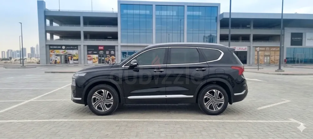 2023 Hyundai Santa Fe – GCC Specs – Under warranty until August 2027 - Image 4