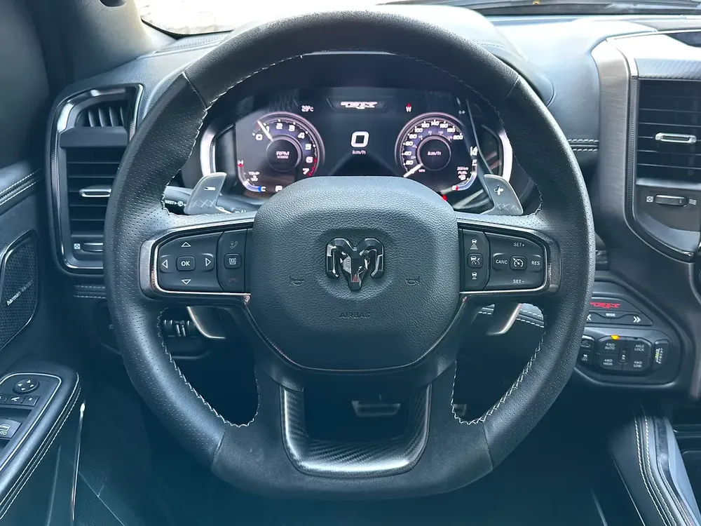 2024 RAM TRX || 6.2L SC V8 || AWD 702bhp || CLEAN CARFAX || CLEAN TITLE || - Image 10