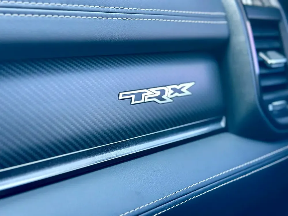 2024 RAM TRX || 6.2L SC V8 || AWD 702bhp || CLEAN CARFAX || CLEAN TITLE || - Image 16
