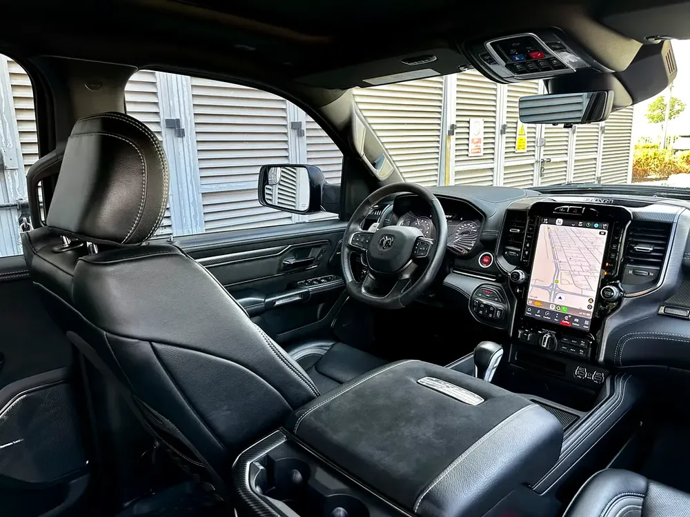2024 RAM TRX || 6.2L SC V8 || AWD 702bhp || CLEAN CARFAX || CLEAN TITLE || - Image 6