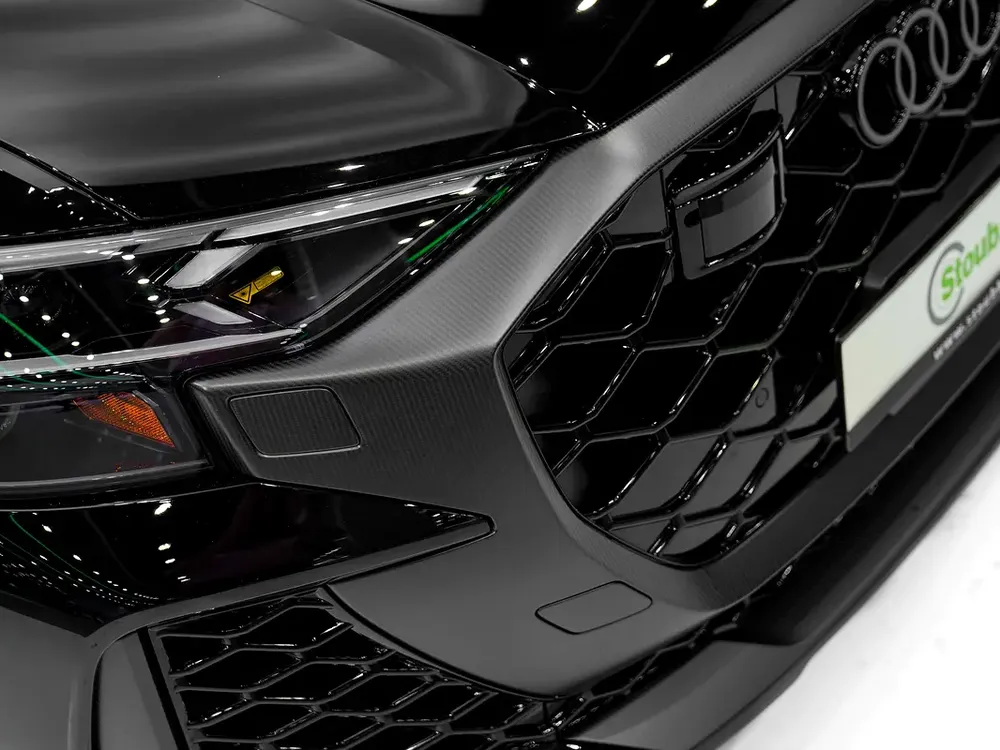 PERFORMANCE BRAND NEW 2026 RSQ8-CARBON MATTE PACK-CERAMIC BRAKES RED-RS DESIGN-UNDER WARRANTY - Image 18