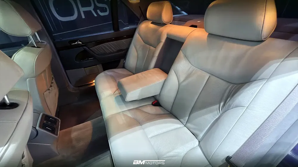 1998 Mercedes-Benz S320 Long (W140) | GCC Specs | Classic Luxury - Image 16