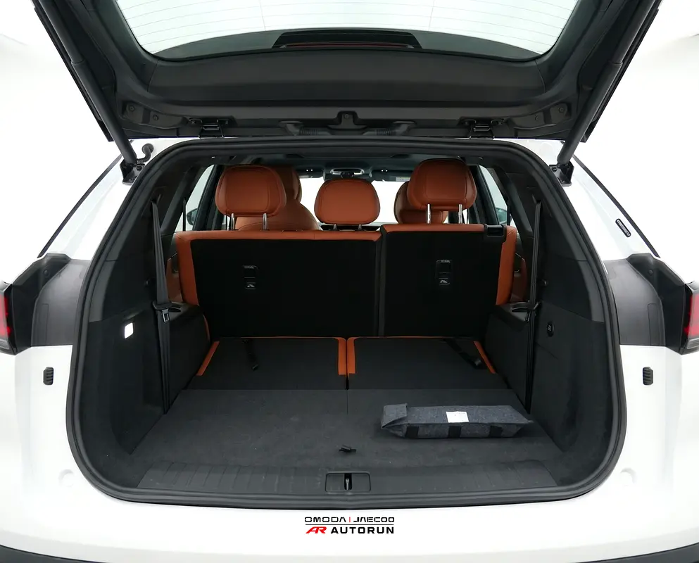 Jaecoo J8 SHS Performance 2026 GCC Specs - Brand New! - Image 10