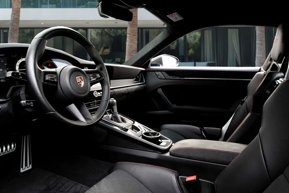 17,038 P.M | 0% Downpayment | 911 GT3 | Porsche Warranty 2029! - Image 9