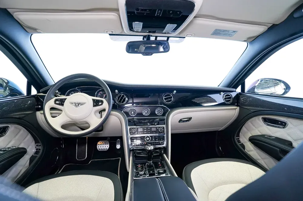 MULSANNE SPEED | REAR ENTERTAINMENT | SUNROOF | TWO TONE INTERIOR | WARRANTY AVAILABLE - Image 12