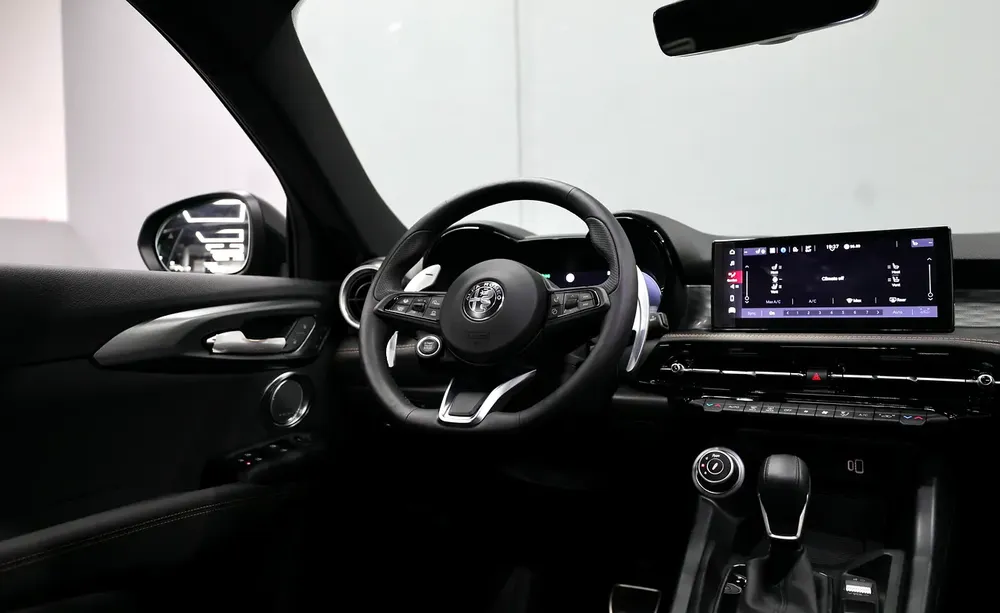2025 Alfa Romeo Tonale Veloce | GCC Specs | Brand New Luxury SUV - Image 13