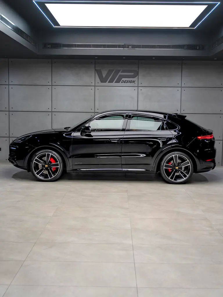 Porsche cayenne GTS Coupe GCC - Image 4