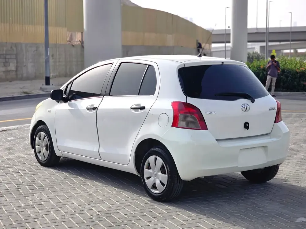 Toyota Yaris 2008 GCC Specs 5 set - Image 12