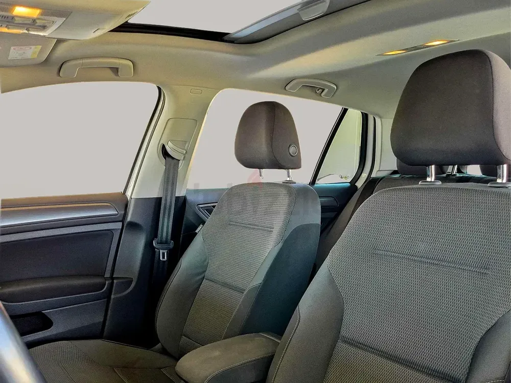 AED 532/month | 2019 Volkswagen Golf  | GCC Specs | Ref#471704 - Image 11