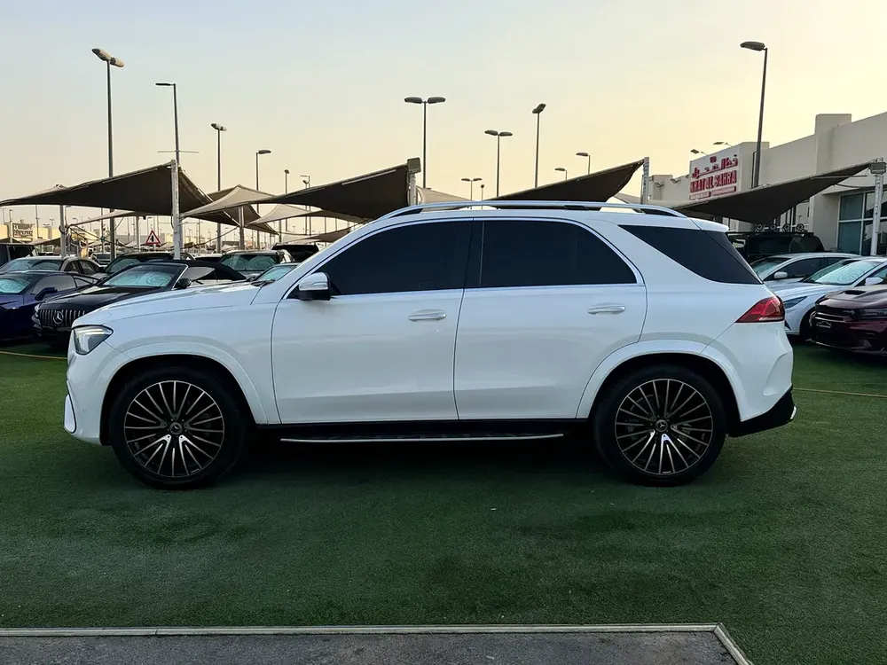 GLE 350 AMG kit ( 7 seater ) very good condition usa specs - Image 4