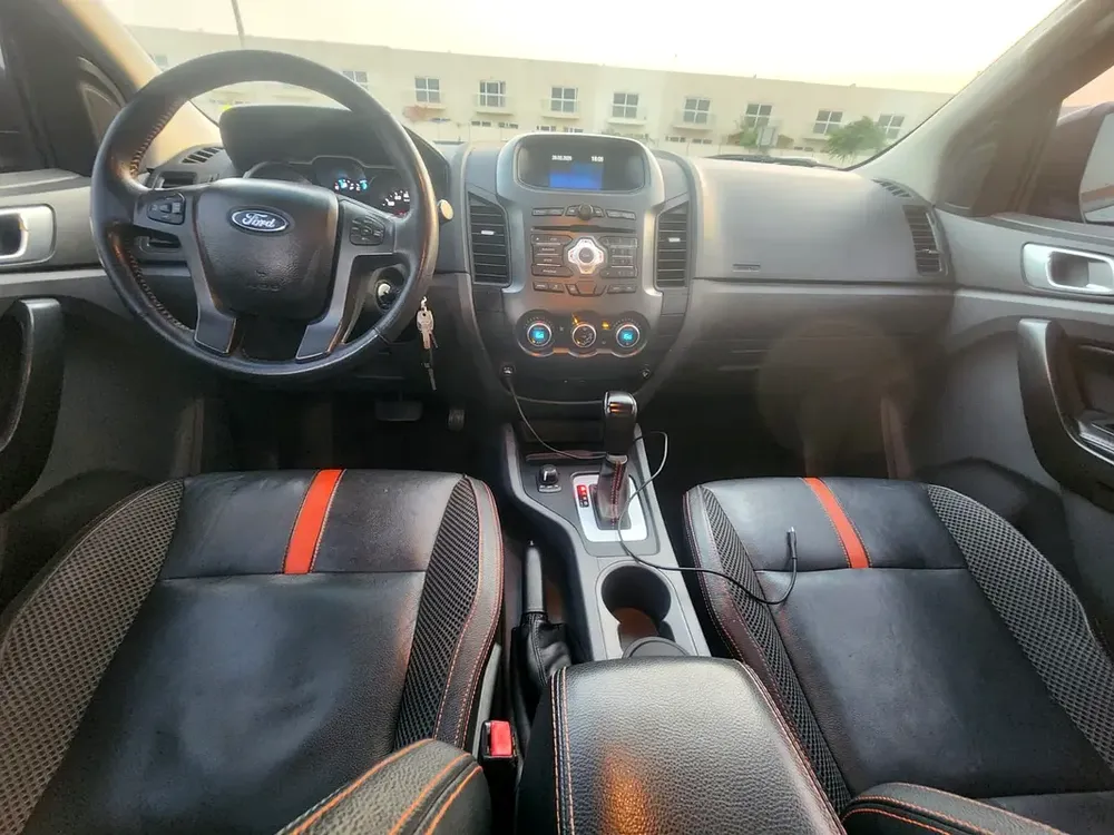 4X4 DIESEL 2015 Ford Ranger 3.2L || GCC Specs ||Well maintained single owner used - Image 13