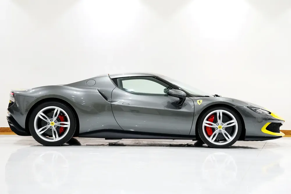 2023 Ferrari 296 GTB | 830 HP Hybrid Supercar | Brand New – 185 KM | GCC Al Tayer Warranty  Service - Image 5