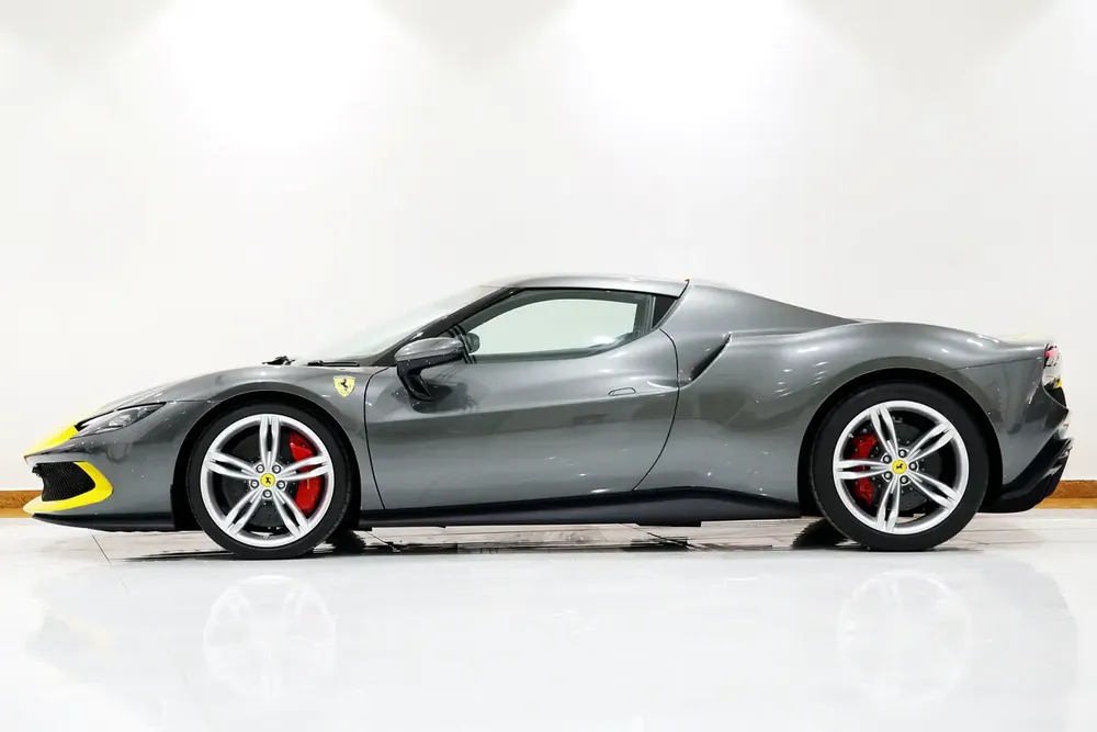 2023 Ferrari 296 GTB | 830 HP Hybrid Supercar | Brand New – 185 KM | GCC Al Tayer Warranty  Service - Image 6