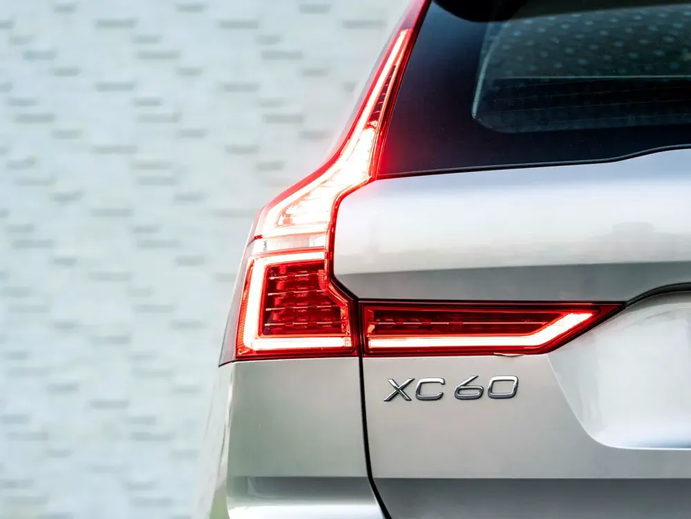 JANUARY FLASH-FREEZE | 2024 VOLVO XC60 B5 CORE | MILD-HYBRID LUXURY SUV | AGENCY WARRANTY - Image 7