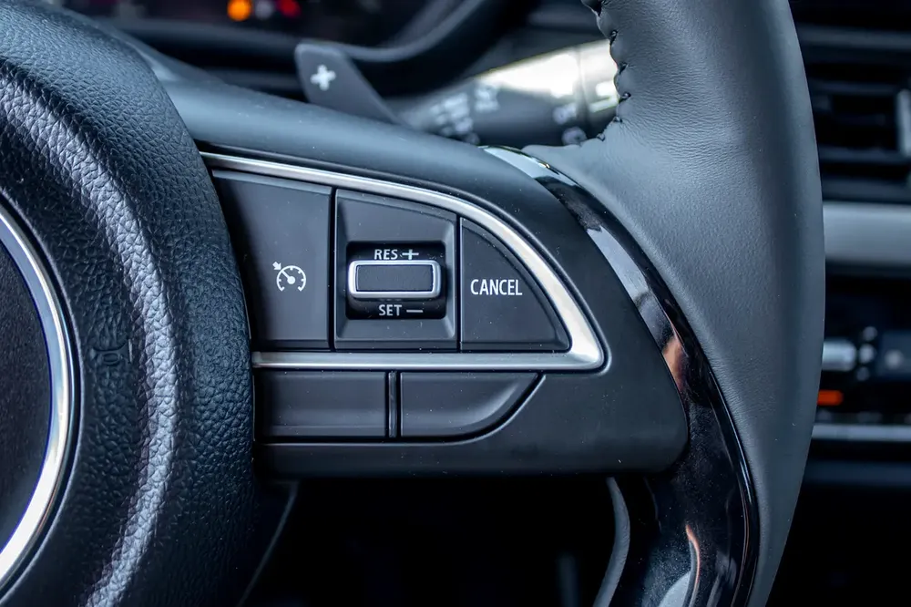 SUZUKI SWIFT HATCHBACK GLX 1.2L 2026 - Image 11
