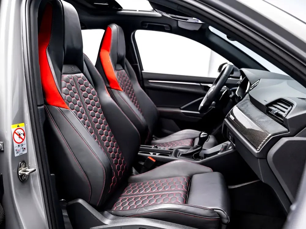 SUMMER STARTS NOW | EXCLUSIVE DEAL BY BLACKLINE, 2028 Audi Warranty + Service Contract, GCC - Image 9