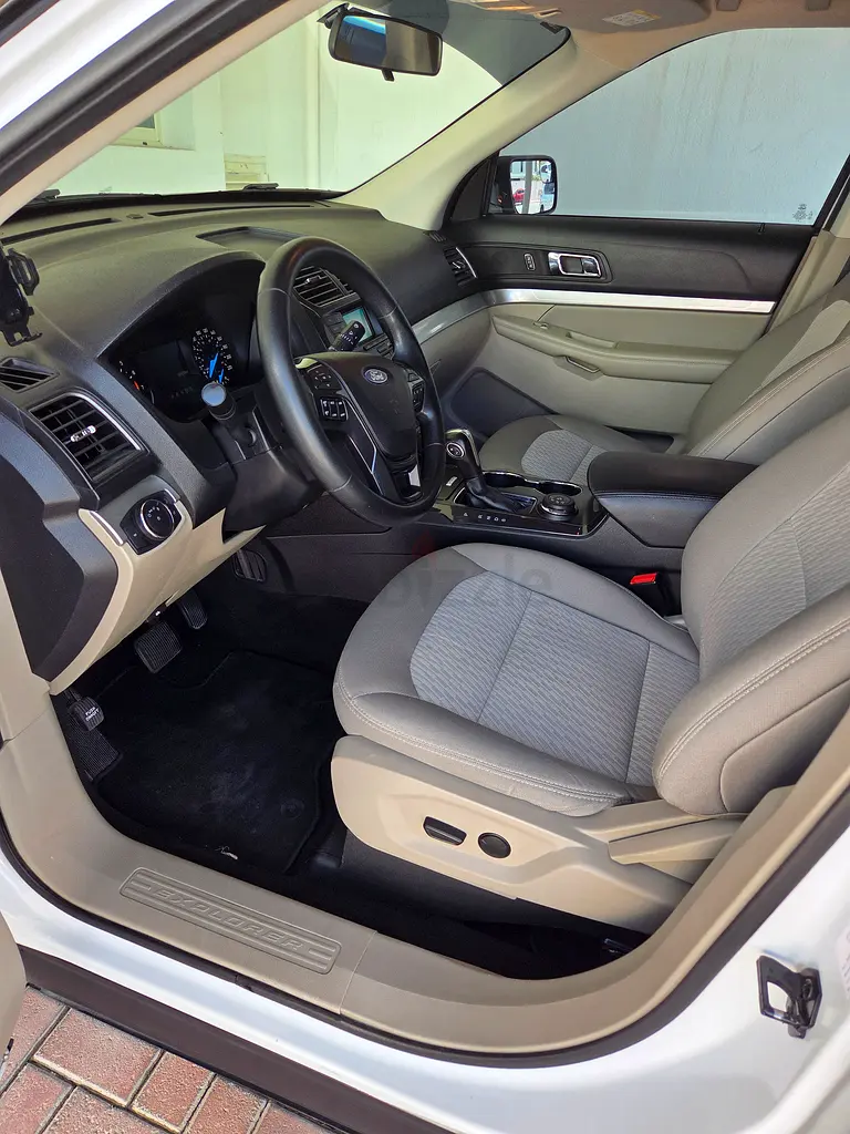 Ford Explorer 2019 Base GCC Specs - Image 10