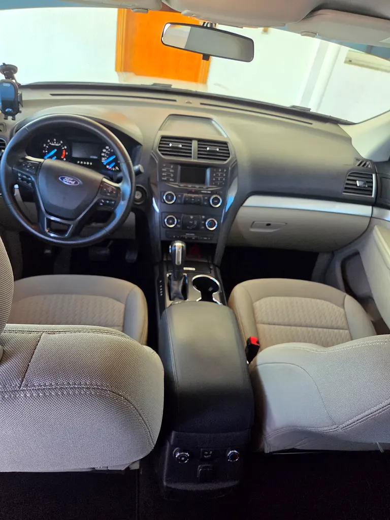 Ford Explorer 2019 Base GCC Specs - Image 6