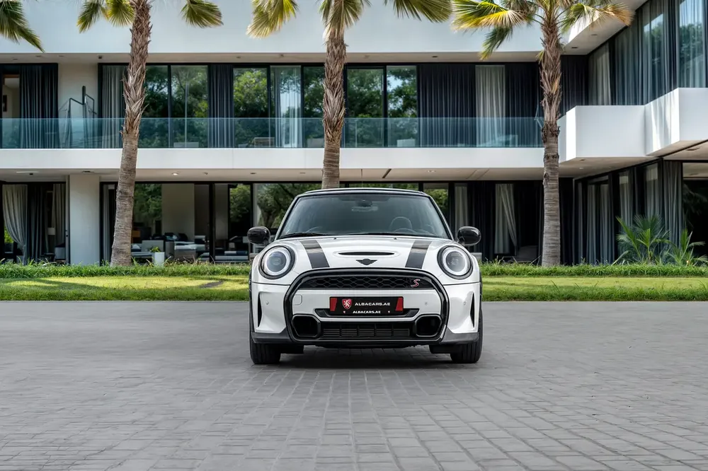 1,763 P.M |  Cooper S | 0% Downpayment | LOW KMS | WARRANTY - Image 4