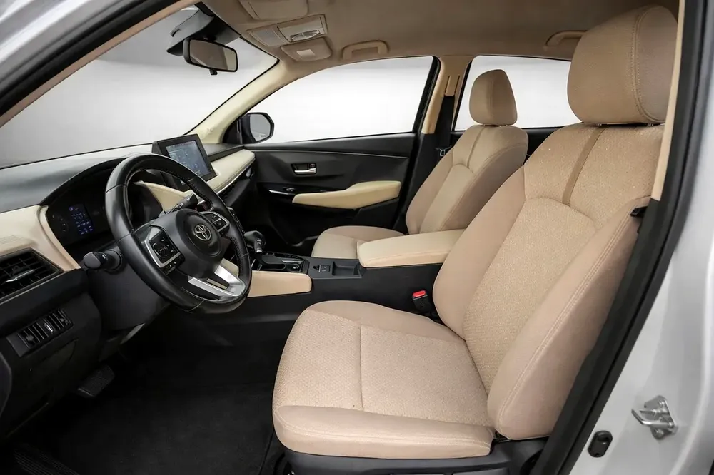 Toyota Yaris 2023 G Grade - GCC Specs - Like New Condition - Image 9