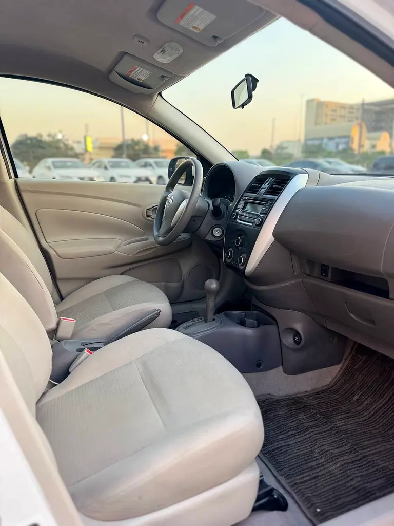 Nissan Sunny 2022 GCC Excellent condition - Image 6