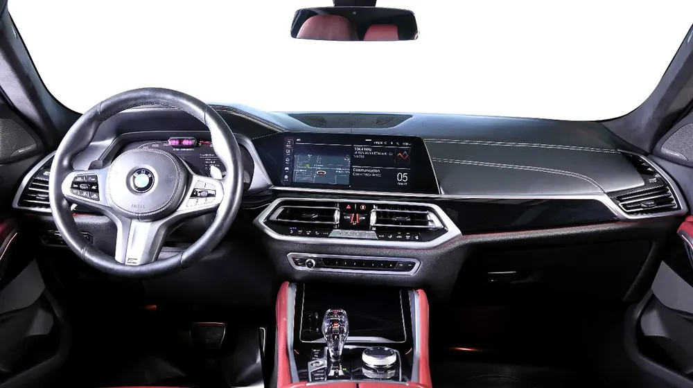 BMW X6 M50i-GCC-High Specifications-AGMC Warranty  Service contract till 09/2026-M Sport Package - Image 10