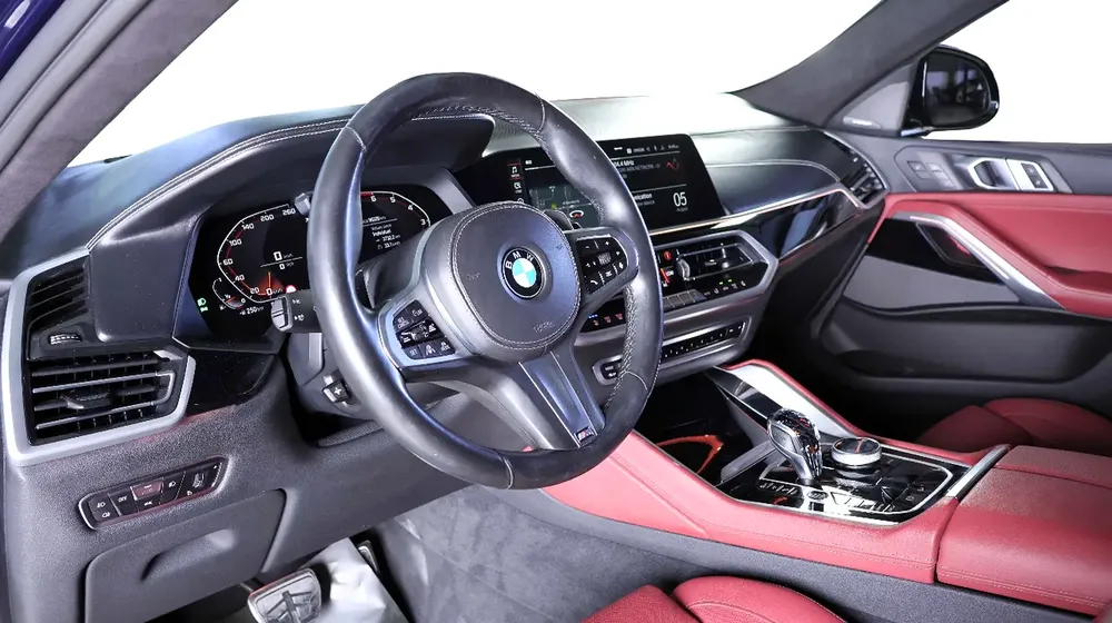 BMW X6 M50i-GCC-High Specifications-AGMC Warranty  Service contract till 09/2026-M Sport Package - Image 14