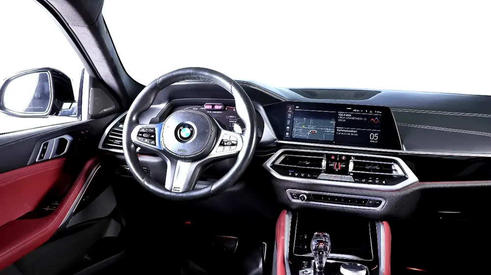BMW X6 M50i-GCC-High Specifications-AGMC Warranty  Service contract till 09/2026-M Sport Package - Image 18