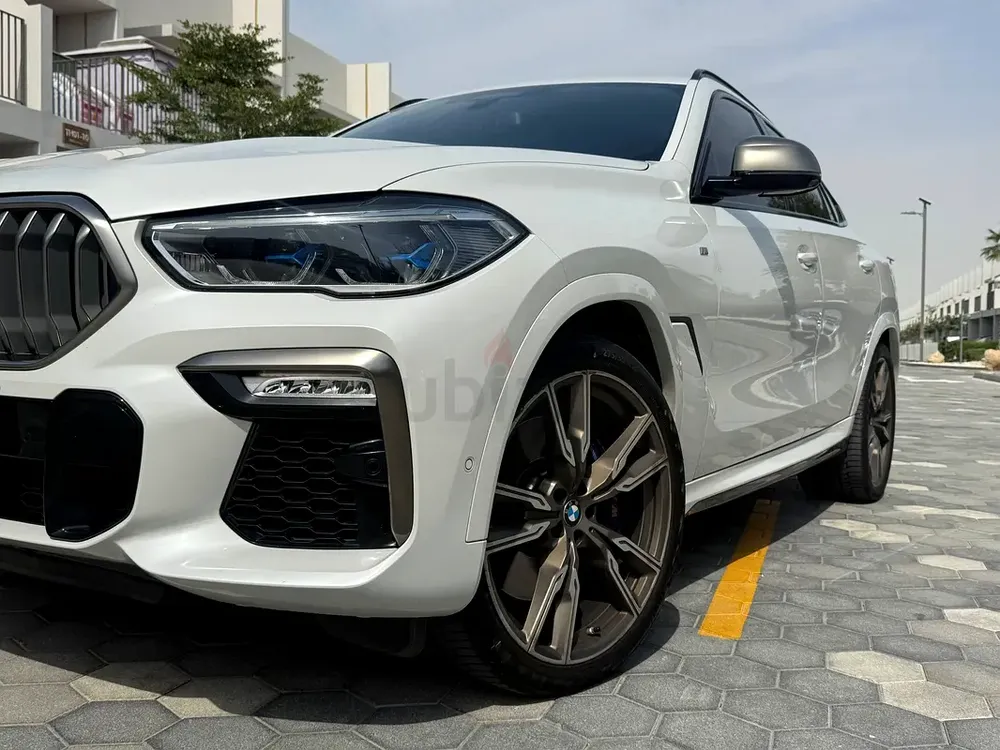BMW X6 M50i GCC 2020 Clean Title - Image 5
