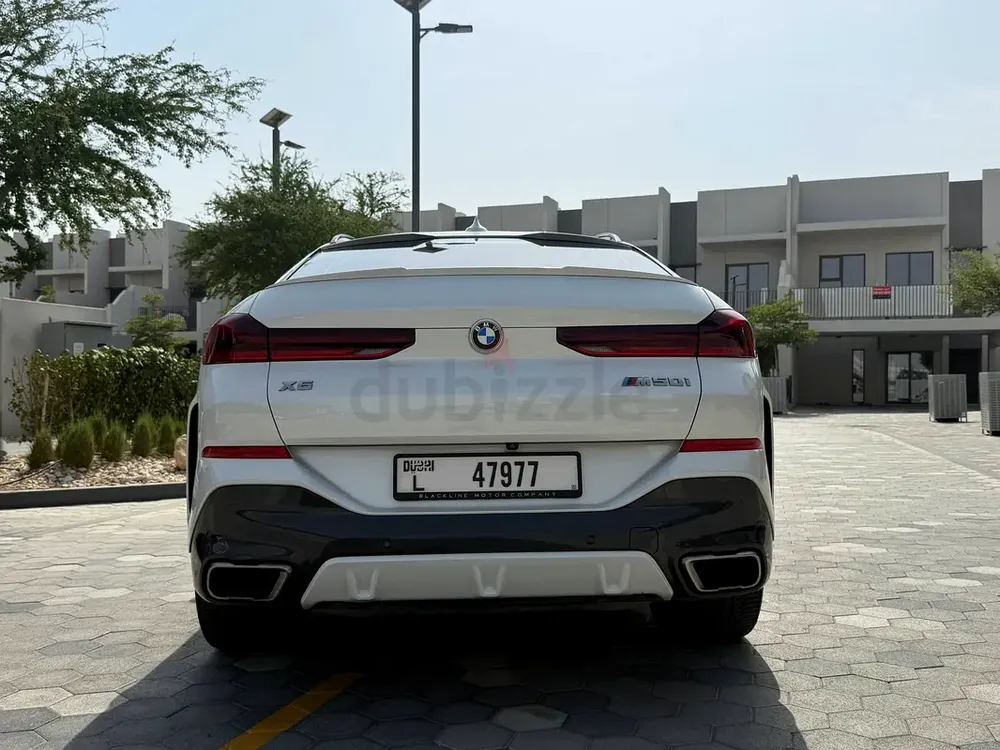 BMW X6 M50i GCC 2020 Clean Title - Image 8