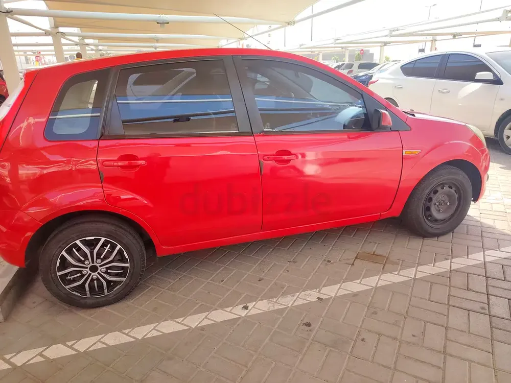 Ford Figo 2012 GCC Specs - Reliable Hatchback - Image 4