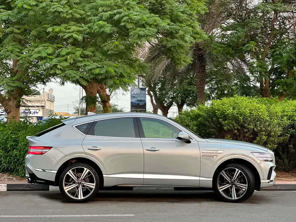 GENESIS GV80 COUPE 2024 3.5L UNDER WARRANTY AND CONTRACT SERVICE LIKE BRAND NEW - Image 5