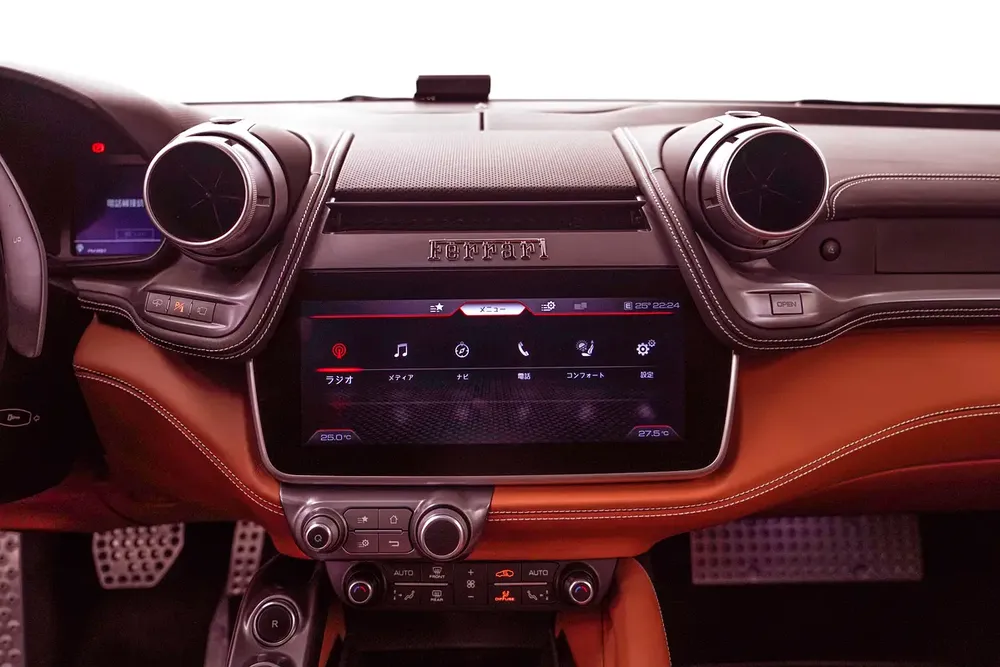 2020 FERRARI GTC 4 LUSSO T / V8 / JBL - Image 10