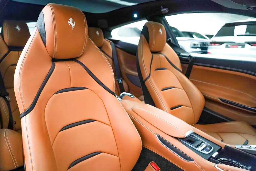2020 FERRARI GTC 4 LUSSO T / V8 / JBL - Image 12