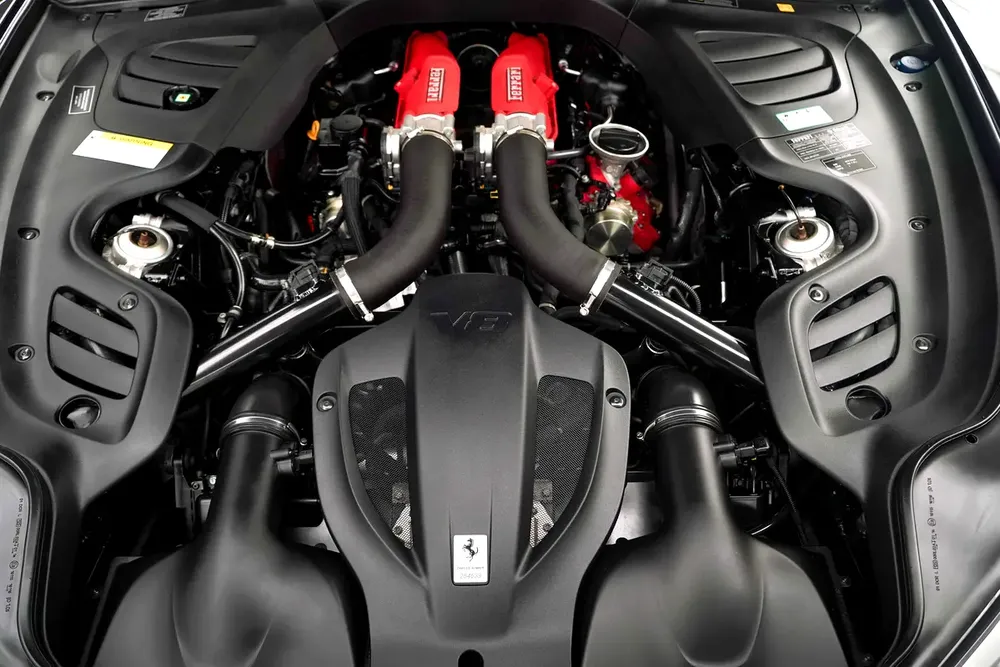 2020 FERRARI GTC 4 LUSSO T / V8 / JBL - Image 16