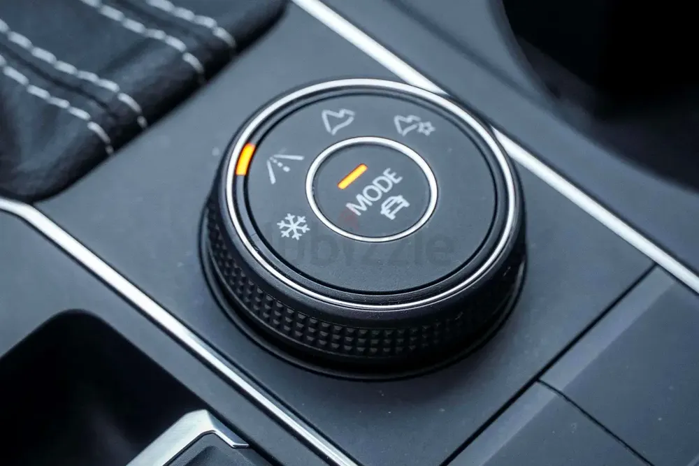 AED 1672/month | 2023 Volkswagen Teramont Trendline | GCC Specs | Ref#389809 - Image 6