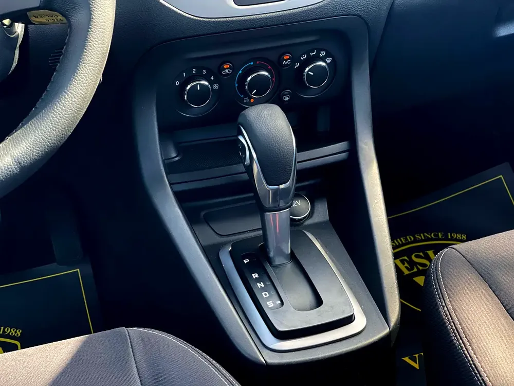 WARRANTY UNLIMITED MILEAGE / TREND + ALLOY WHEEL + POWER WINDOW + BLUETOOTH + USB / IN HOUSE FINANCE - Image 13