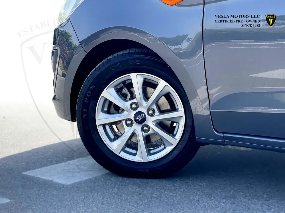 WARRANTY UNLIMITED MILEAGE / TREND + ALLOY WHEEL + POWER WINDOW + BLUETOOTH + USB / IN HOUSE FINANCE - Image 6
