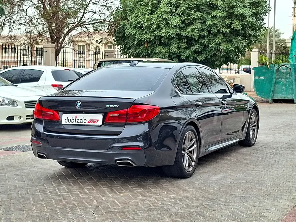 AED 1064/month | 2019 BMW 5-Series 520i | GCC Specs | Ref#438698 - Image 6