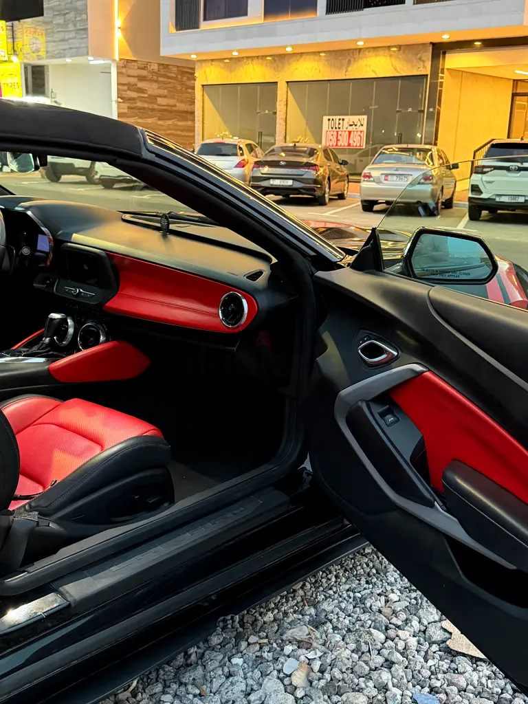 Chevrolet Camaro Convertible 2019 | Clean | Ready to Drive - Image 11