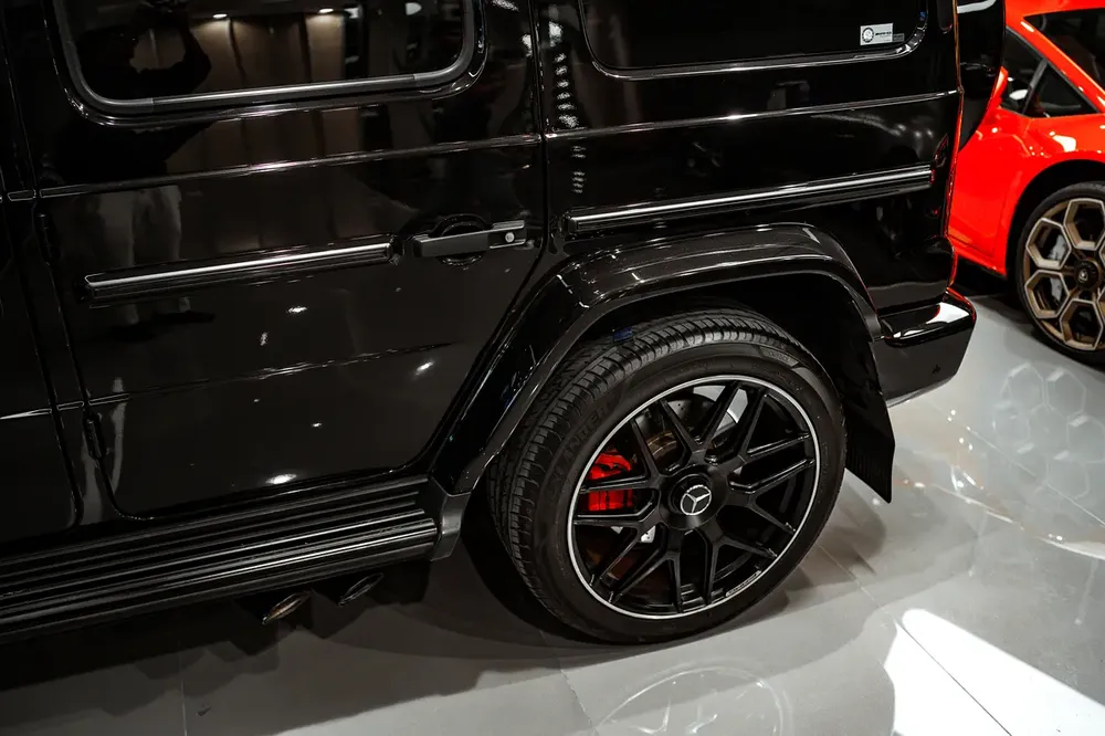 Mercedes-Benz G-Class G 63 AMG 2024 - mint condition - Image 5