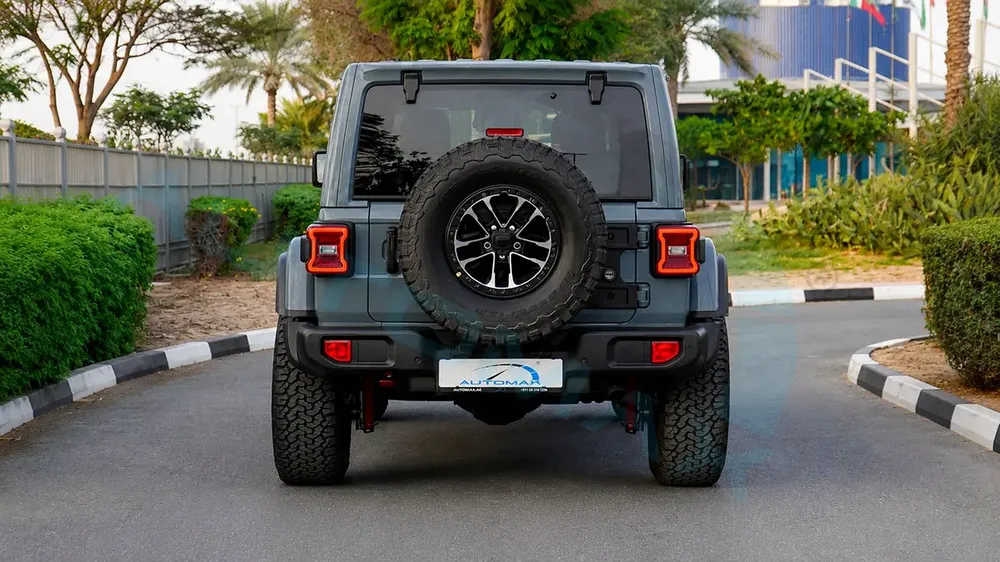 ( For Export ) 2026/2026 Jeep Wrangler Unlimited Rubicon XTREME 4x4 2.0T GCC BRAND NEW - Image 6