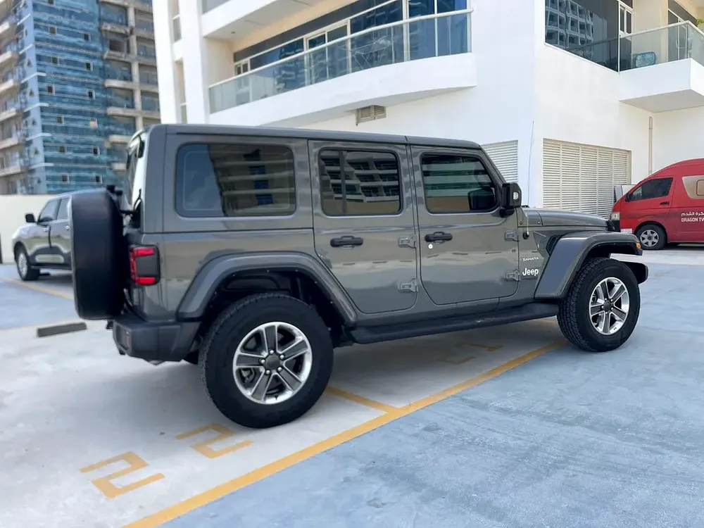 2022 Jeep Wrangler Sahara Plus - Warranty - 17,000 KM - GCC - Excellent Condition! - Image 11