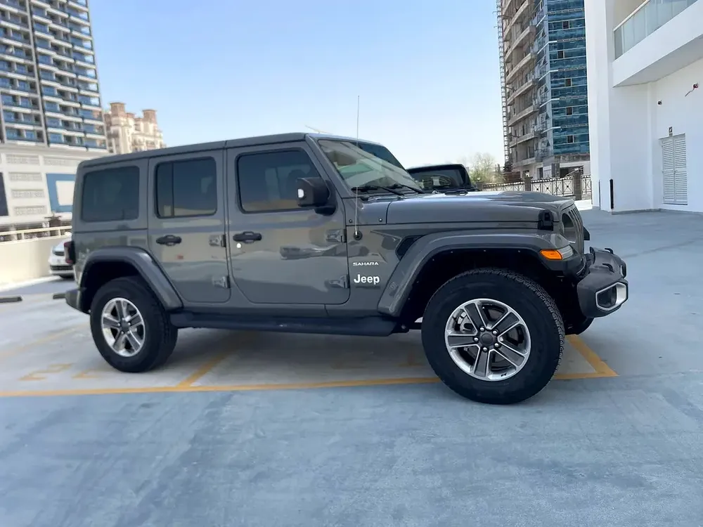 2022 Jeep Wrangler Sahara Plus - Warranty - 17,000 KM - GCC - Excellent Condition! - Image 5