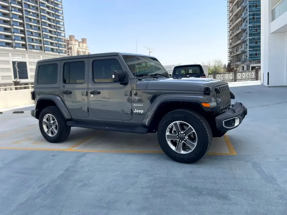 2022 Jeep Wrangler Sahara Plus - Warranty - 17,000 KM - GCC - Excellent Condition! - Image 8